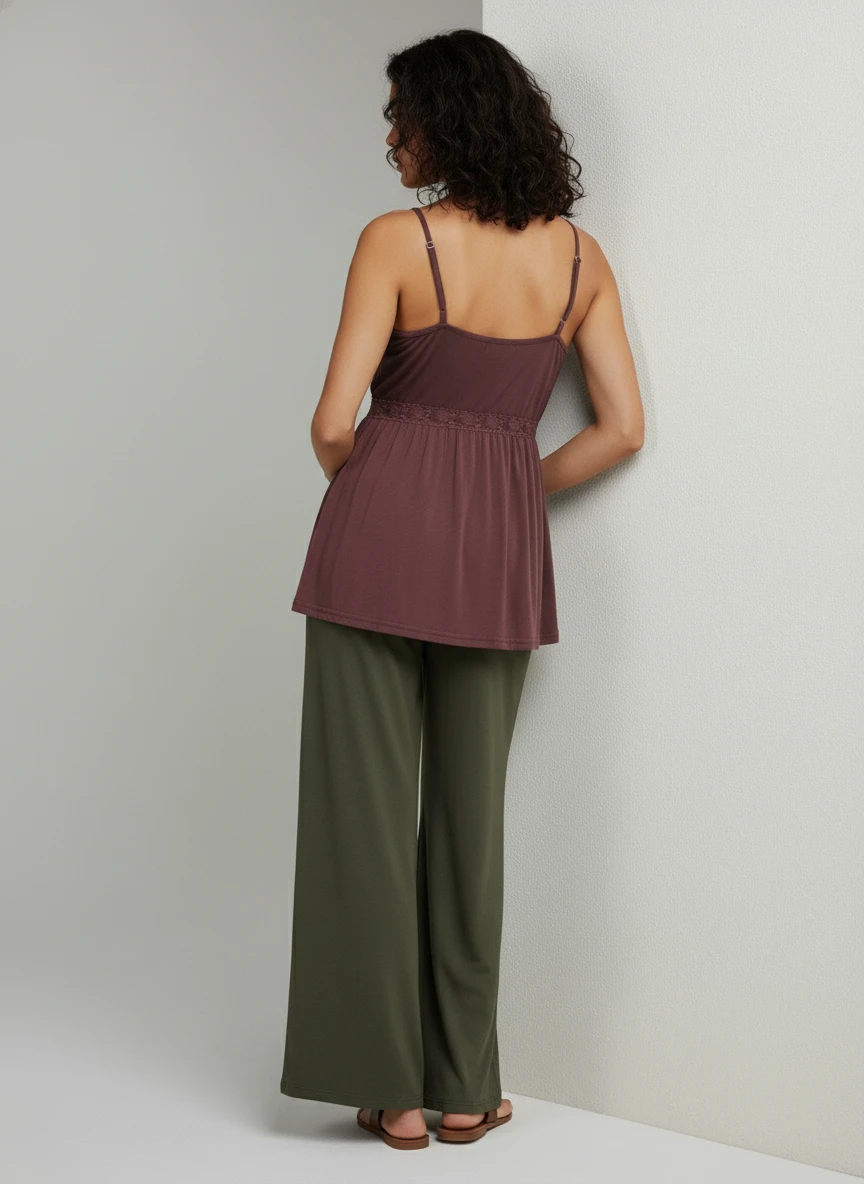 Blusa Camisola Burdeos con Detalle de Encaje - Imagen 2